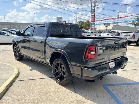 Used 2025 RAM 1500 Laramie w/ Night Edition AWD/4WD image 5