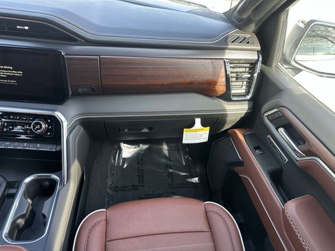 New 2026 GMC Sierra 1500 Denali Ultimate image 16