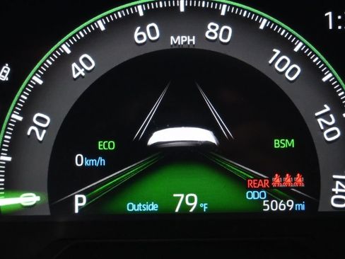 Certified 2025 Toyota RAV4 XLE w/ Convenience Package AWD/4WD image 16
