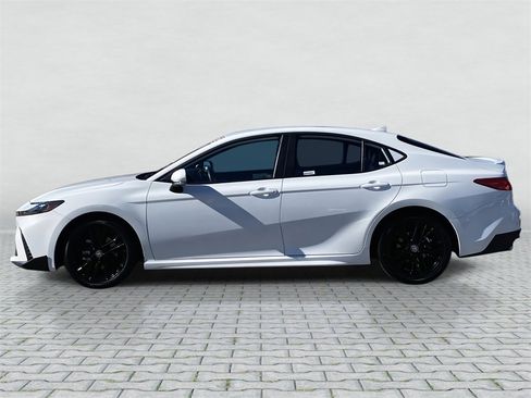 Certified 2025 Toyota Camry SE image 2