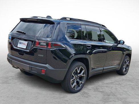 Used 2026 Jeep Cherokee Overland w/ Advanced Pro Tech Group AWD/4WD image 5