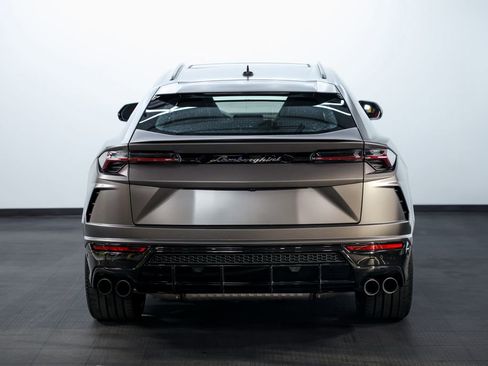 Used 2022 Lamborghini Urus image 4