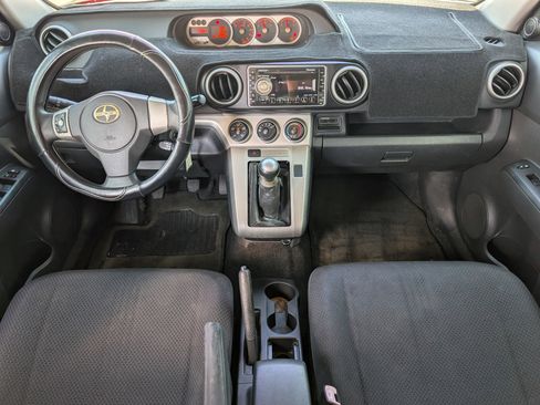 Used 2009 Scion xB FWD image 5
