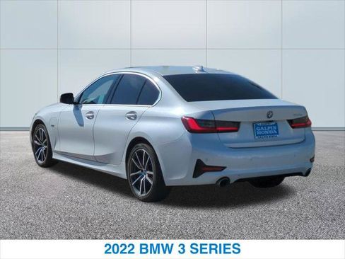 Used 2022 BMW 330e w/ Driving Assistance Package image 9