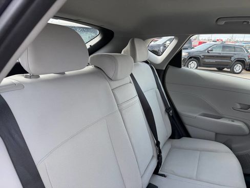 Used 2024 Hyundai Kona SE image 41