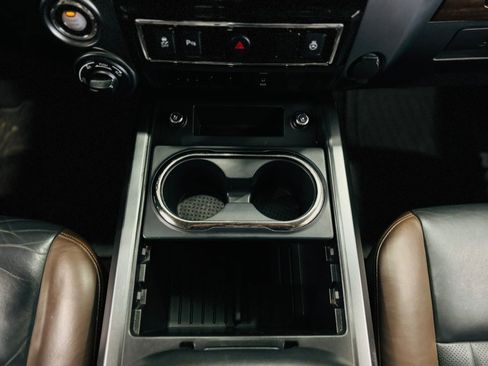 Used 2016 Nissan Titan Platinum Reserve image 28