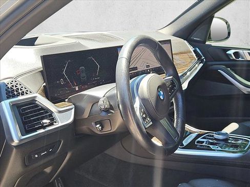 Used 2024 BMW X5 xDrive40i w/ Executive Package AWD/4WD image 9