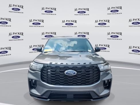 New 2025 Ford Explorer ST-Line w/ Premium Package image 8