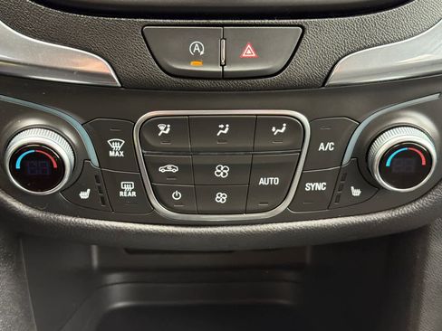 Used 2024 Chevrolet Equinox LT AWD/4WD image 20