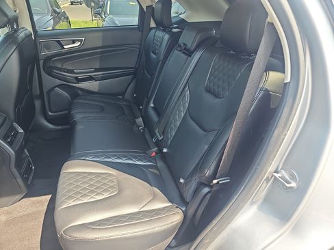 Used 2023 Ford Edge Titanium w/ Equipment Group 301A AWD/4WD image 30