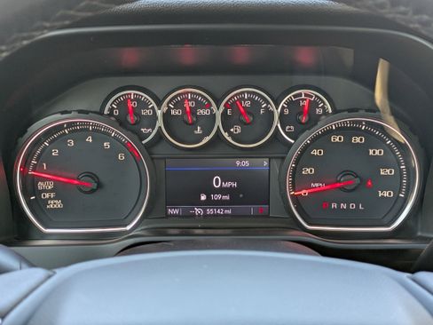 Used 2021 Chevrolet Silverado 1500 LT image 35