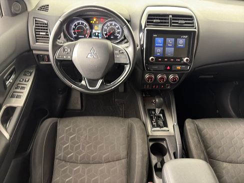 Used 2020 Mitsubishi Outlander Sport SE AWD/4WD image 14