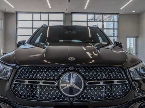 Used 2025 Mercedes-Benz GLE 350 4MATIC image 23