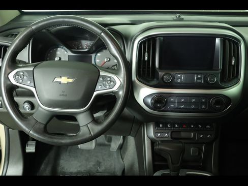 Used 2021 Chevrolet Colorado ZR2 image 17