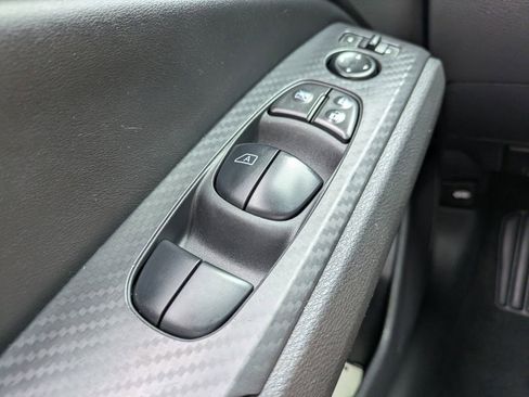 Used 2024 Nissan Altima 2.5 SV FWD image 23