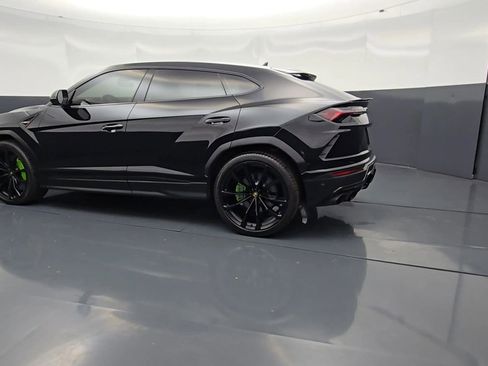 Used 2022 Lamborghini Urus AWD/4WD image 86