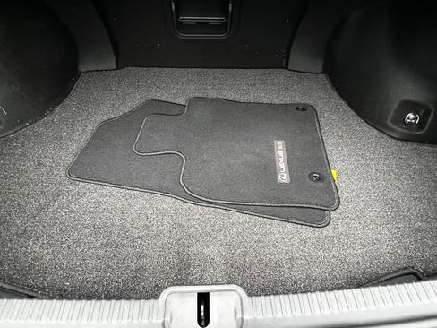 Certified 2024 Lexus ES 300h Ultra Luxury image 49