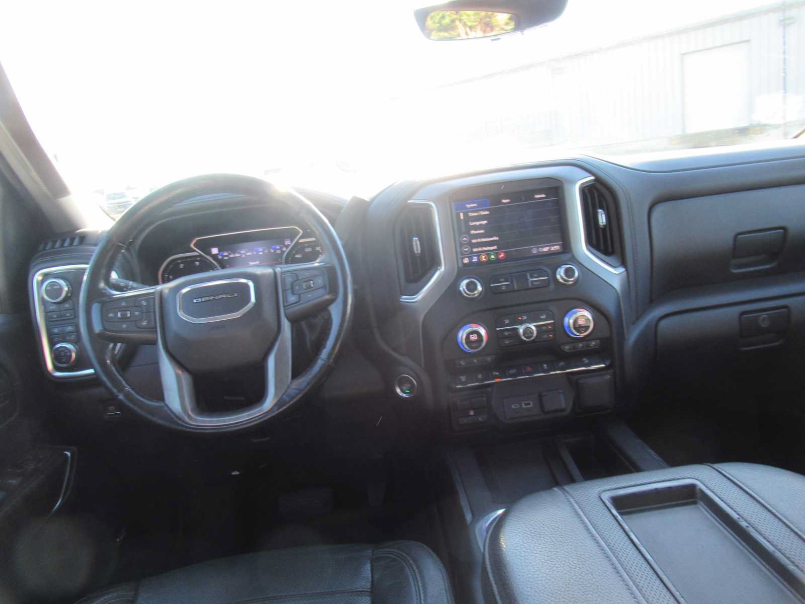 Used 2020 GMC Sierra 2500 Denali w/ Denali Ultimate Package AWD/4WD image 19