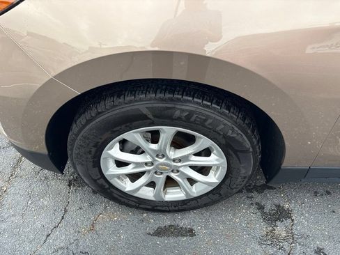 Used 2019 Chevrolet Equinox LT FWD image 7