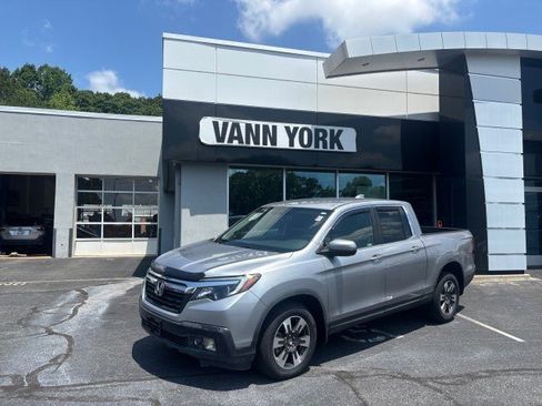 Used 2018 Honda Ridgeline RTL-T image 1