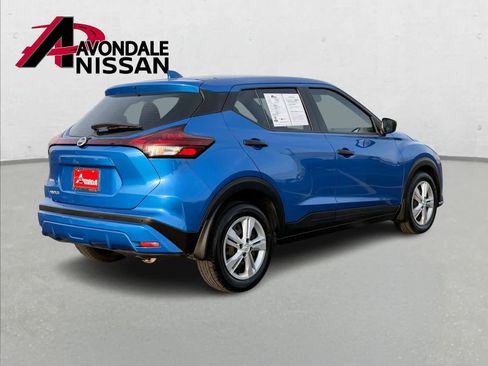 Used 2021 Nissan Kicks S image 7