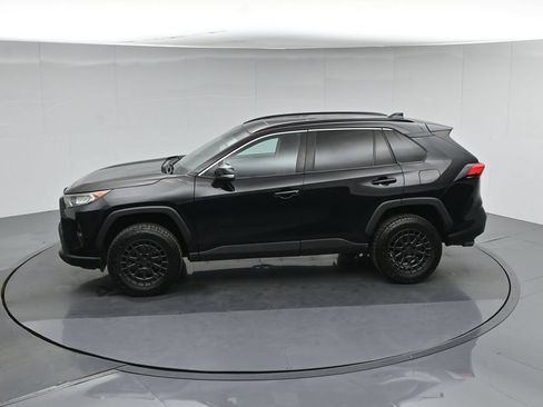 Used 2019 Toyota RAV4 XLE AWD/4WD image 43