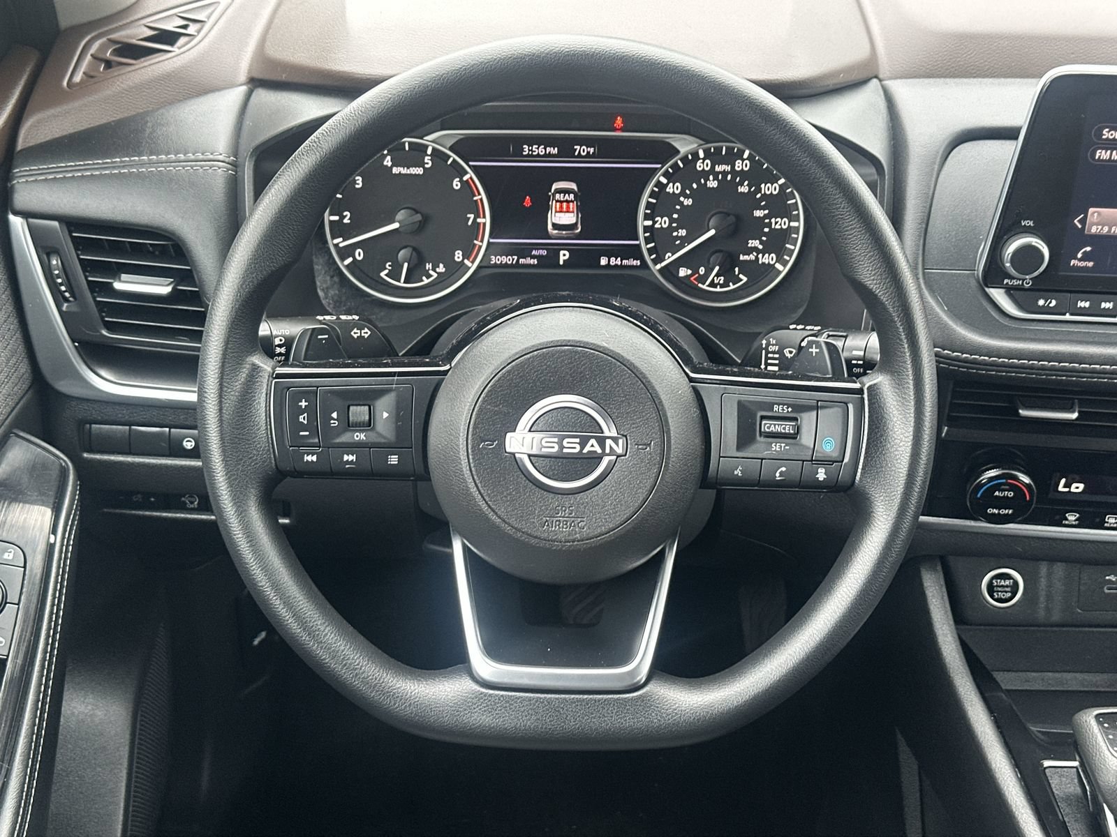 Used 2023 Nissan Rogue SV AWD/4WD image 19