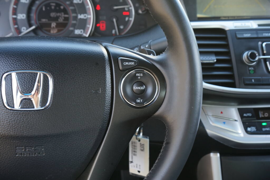 Used 2014 Honda Accord Sport image 25