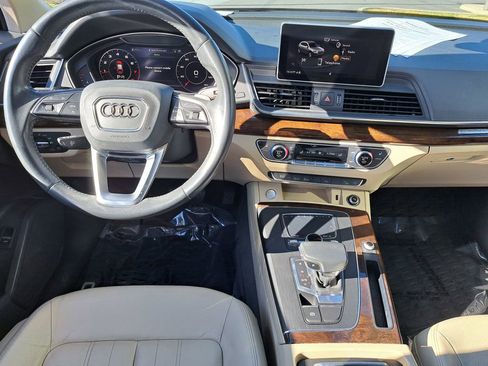 Used 2020 Audi Q5 2.0T Premium Plus w/ Premium Plus Package image 27