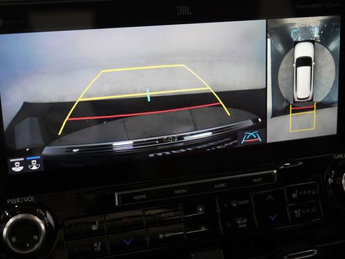 Used 2022 Toyota Highlander Platinum image 31