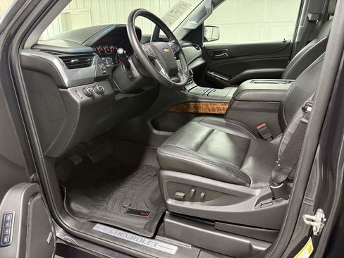 Used 2015 Chevrolet Tahoe LTZ AWD/4WD image 12