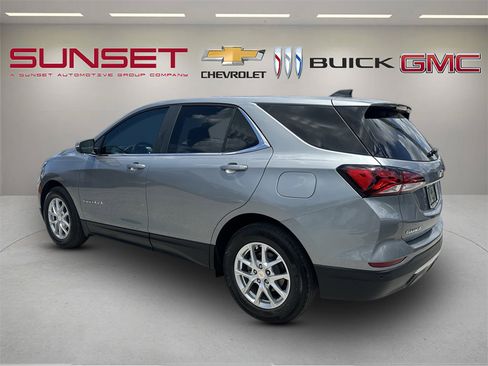 Certified 2024 Chevrolet Equinox LT FWD image 42