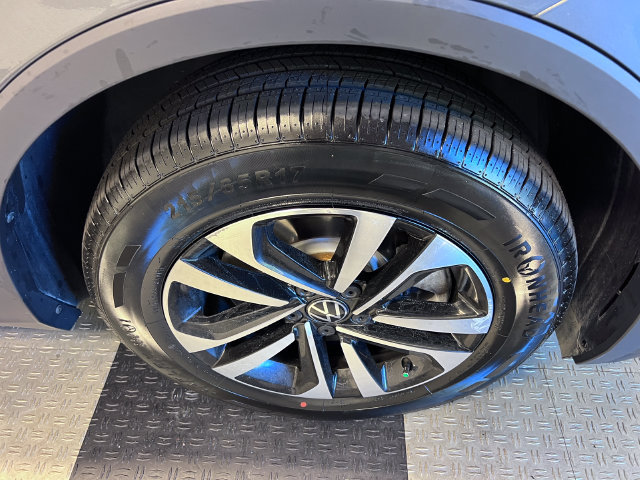 Certified 2023 Volkswagen Tiguan S FWD image 9