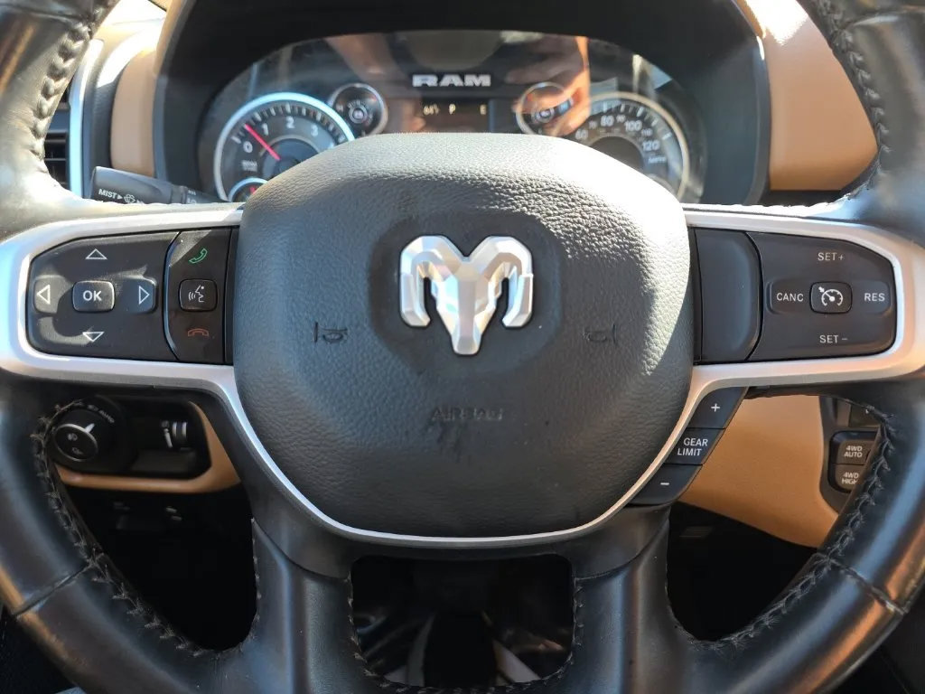 Used 2020 RAM 1500 Big Horn AWD/4WD image 23