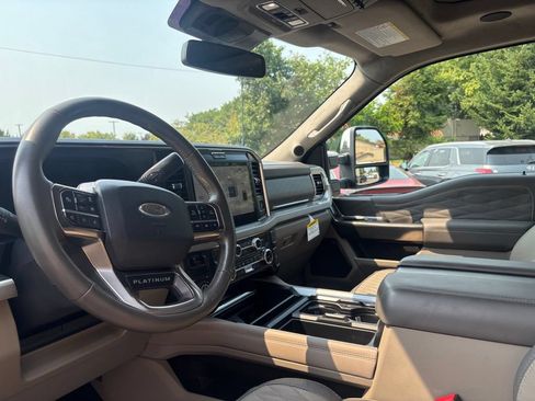 Used 2026 Ford F350 Platinum w/ Platinum Plus Package AWD/4WD image 25