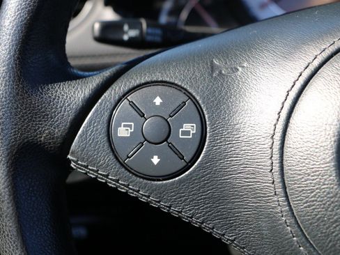 Used 2009 Mercedes-Benz SL 550 SL550 image 20