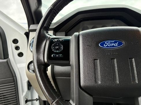 Used 2016 Ford F350 Lariat w/ Lariat Interior Package AWD/4WD image 27