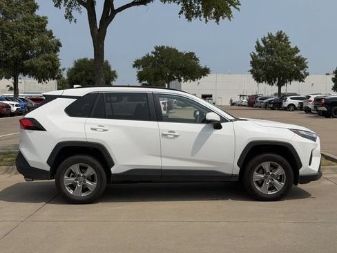 Certified 2025 Toyota RAV4 XLE FWD image 3