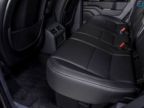 New 2026 INEOS Grenadier image 17