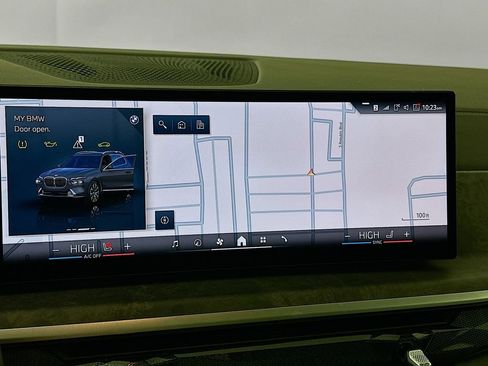 Used 2025 BMW X7 xDrive40i image 20