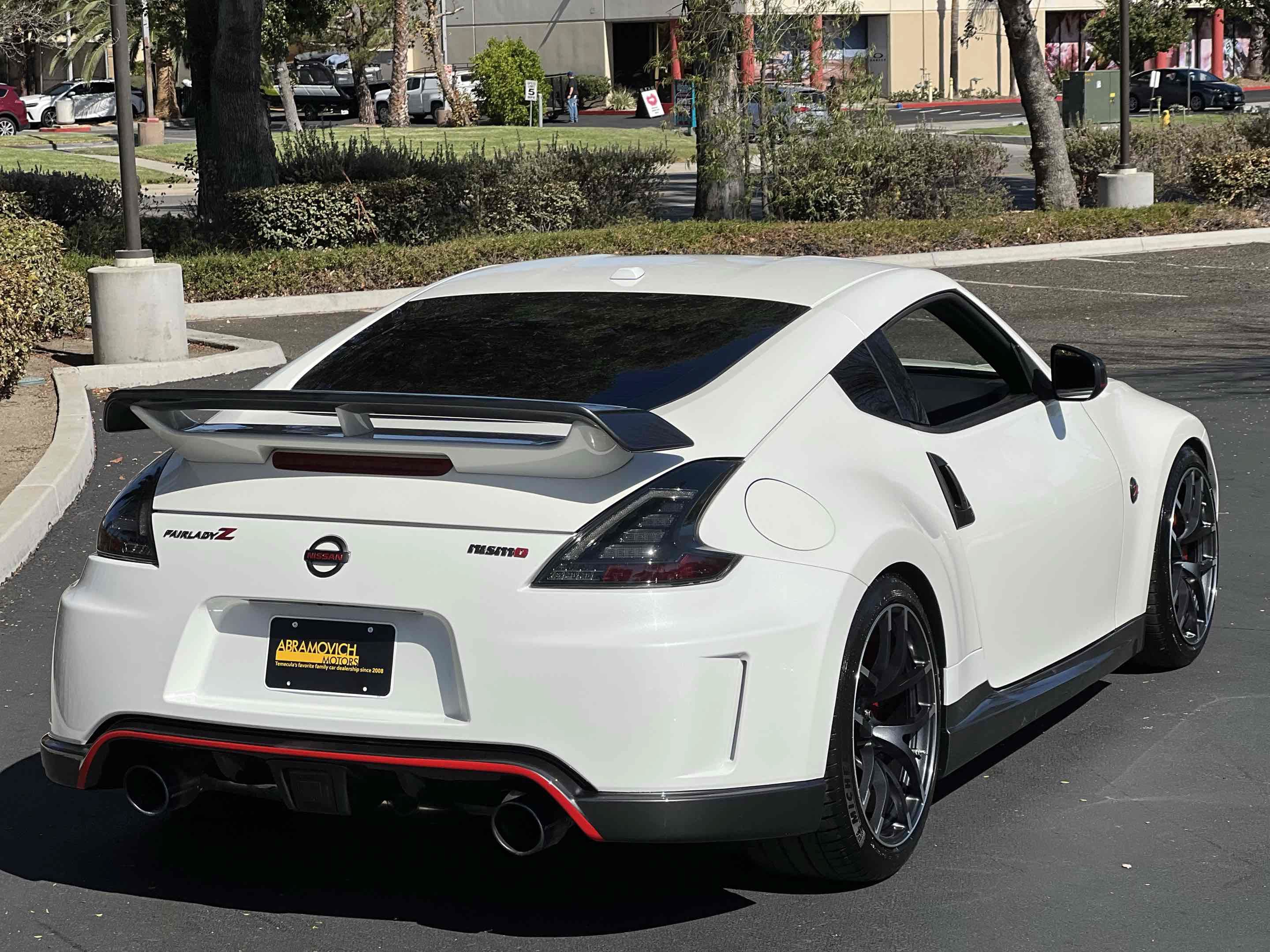Used 2014 Nissan 370Z NISMO w/ Bose Package RWD image 40