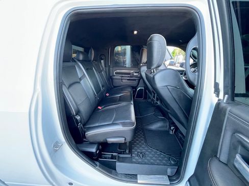 Used 2020 RAM 3500 Laramie image 38