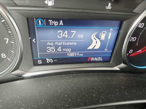 Used 2024 Chevrolet Equinox LT FWD image 19
