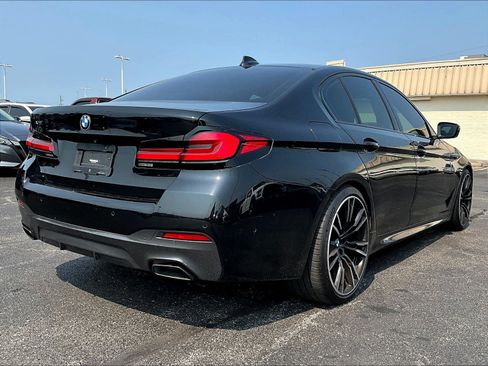 Used 2022 BMW 530i xDrive w/ M Sport Package AWD/4WD image 6