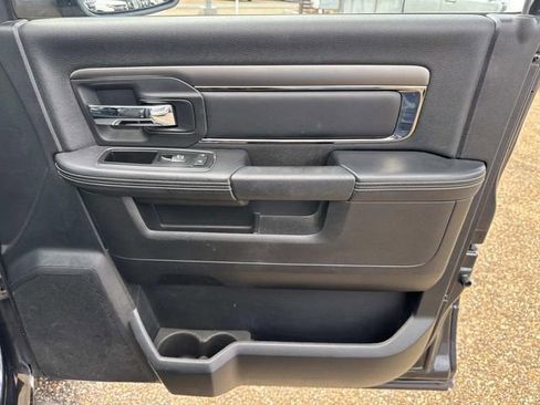 Used 2014 RAM 1500 Sport w/ Sport Premium Group image 17