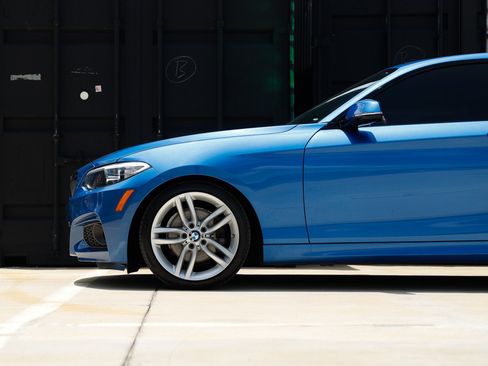 Used 2017 BMW 230i Coupe RWD image 28