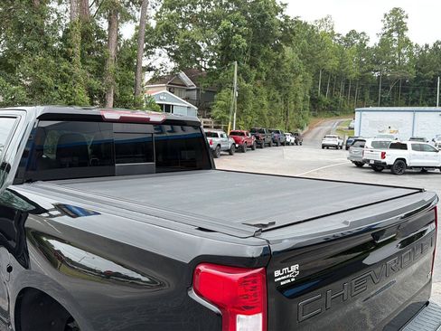 Used 2019 Chevrolet Silverado 1500 LT w/ All-Star Edition AWD/4WD image 34