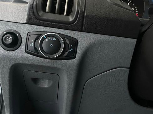 Used 2017 Ford Transit 150 XL image 22