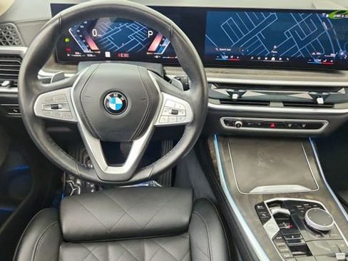 Used 2025 BMW X7 xDrive40i AWD/4WD image 40