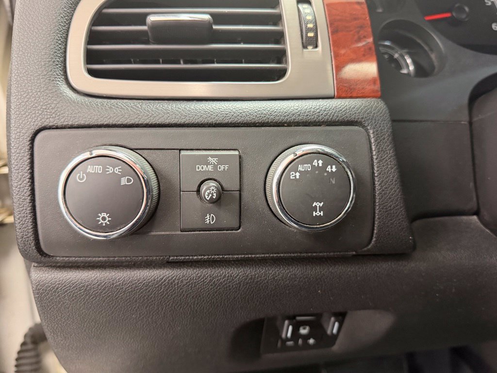 Used 2012 GMC Sierra 1500 SLT AWD/4WD image 28